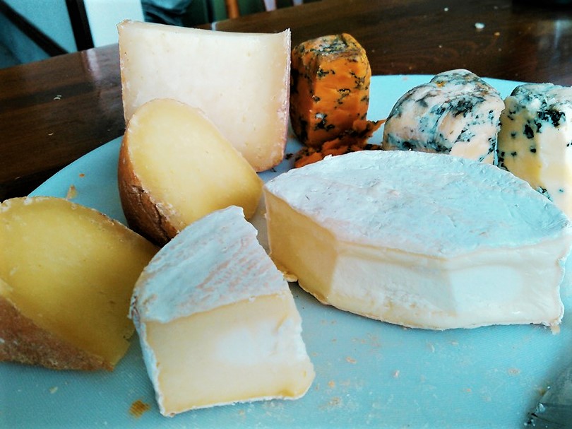 蒜山ラッテバンビーノチーズ