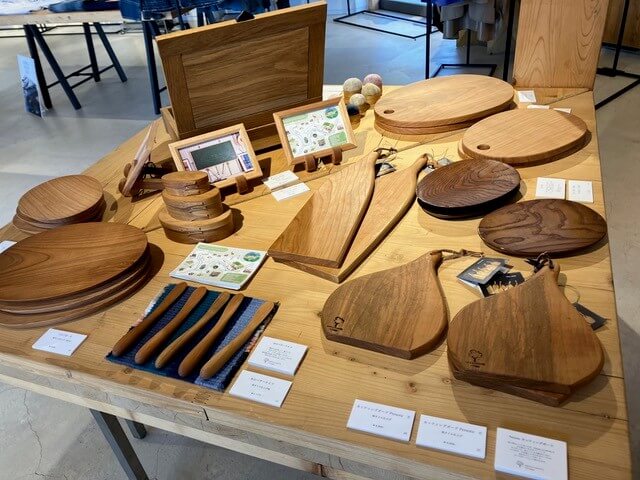 GREENable HIRUZEN 外観｜自然と建築が調和した蒜山の複合施設